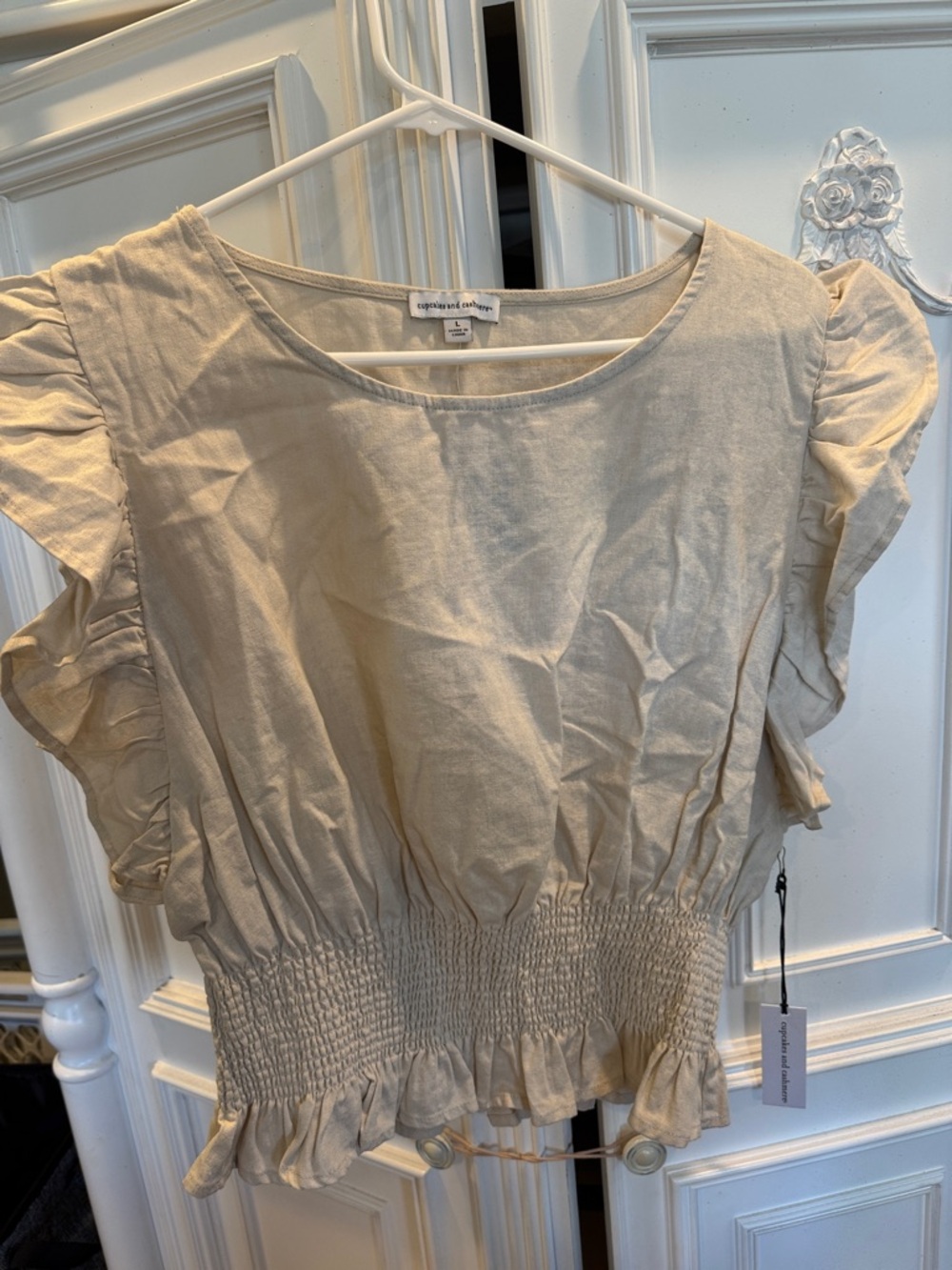 cupcakes & cashmere Cream Ruffle-Smocked Short Sleeve Blouse